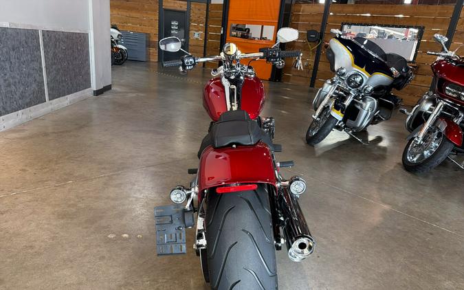 Harley-Davidson® Breakout™ 2025