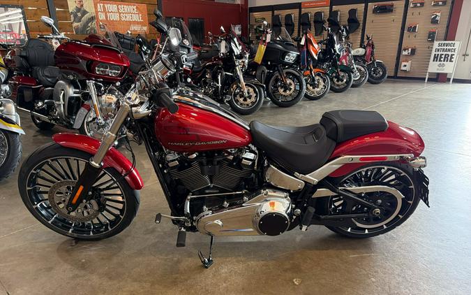 Harley-Davidson® Breakout™ 2025