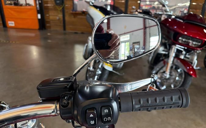 Harley-Davidson® Breakout™ 2025