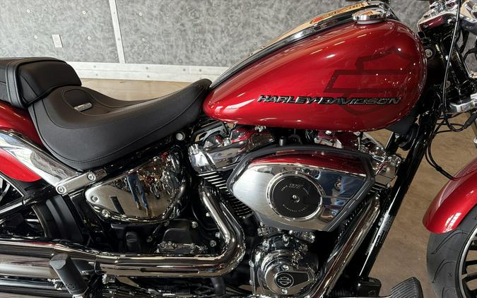 Harley-Davidson® Breakout™ 2025