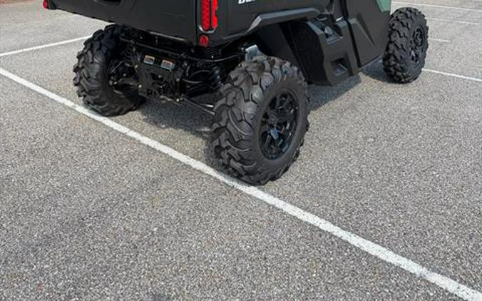 2026 Can-Am Defender DPS CAB HD10