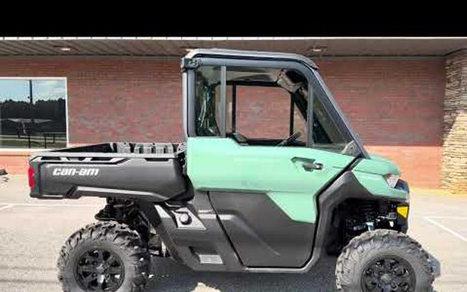 2026 Can-Am Defender DPS CAB HD10
