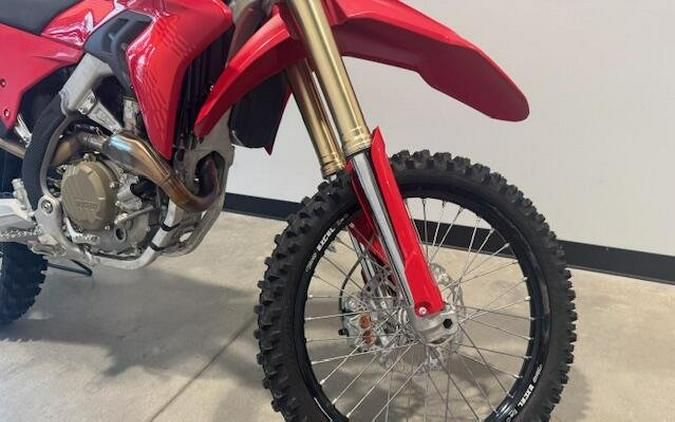 2026 Ducati DESMO450 MX