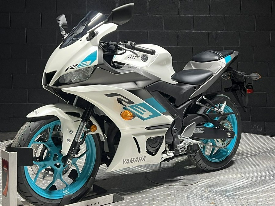 2024 Yamaha YZF-R3