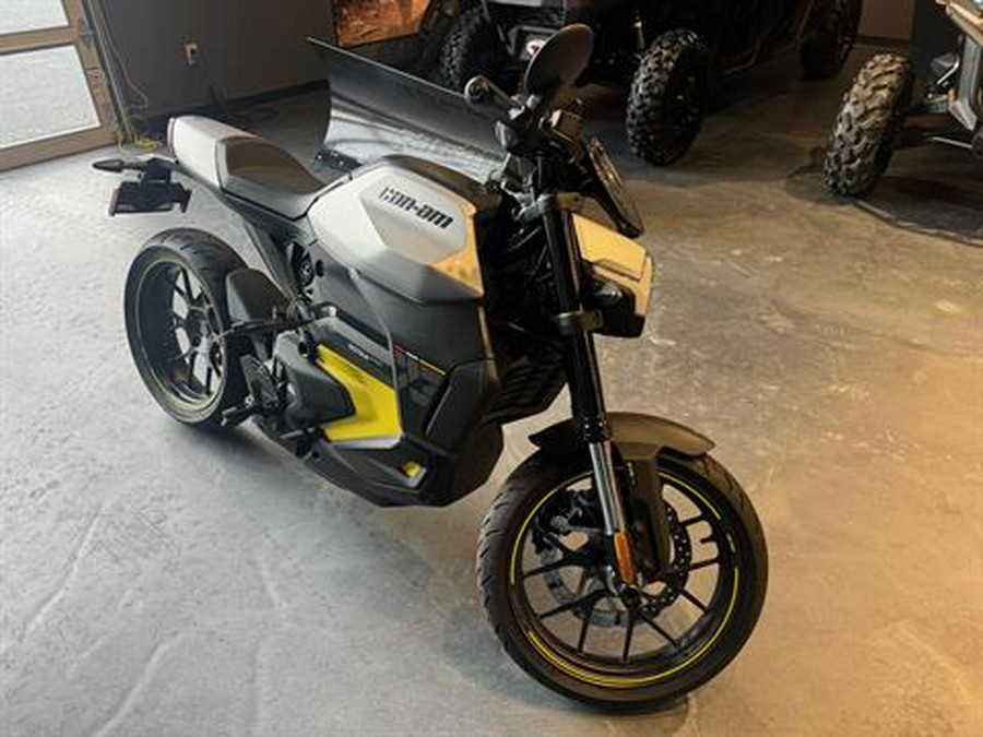 2025 Can-Am Pulse '73