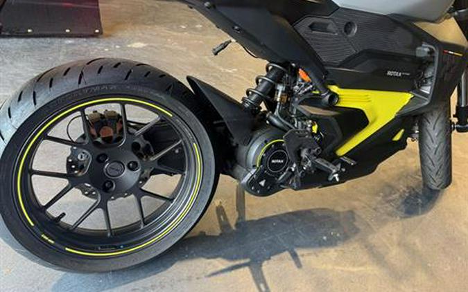 2025 Can-Am Pulse '73