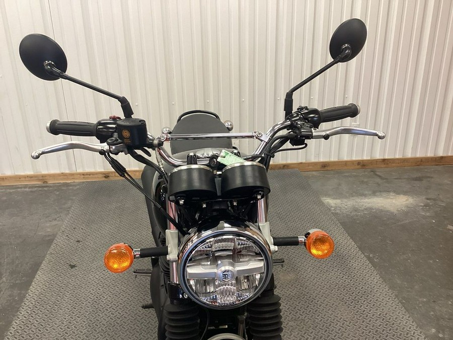 2024 Royal Enfield Twins INT650