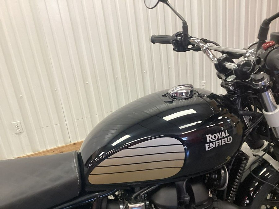 2024 Royal Enfield Twins INT650