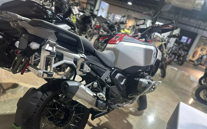 2025 BMW R 1300 GS Adventure Racing Red