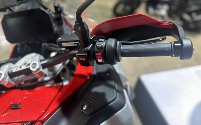 2025 BMW R 1300 GS Adventure Racing Red