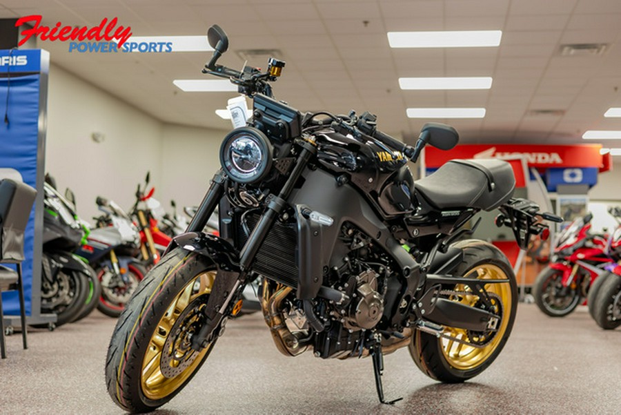 2025 Yamaha XSR 900
