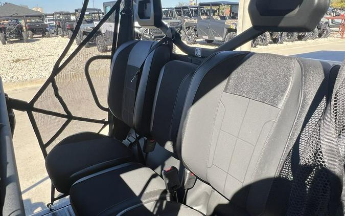 2026 Can-Am® Defender MAX XT HD11 With 10.25 in.display