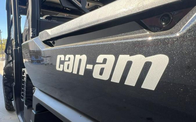 2026 Can-Am® Defender MAX XT HD11 With 10.25 in.display