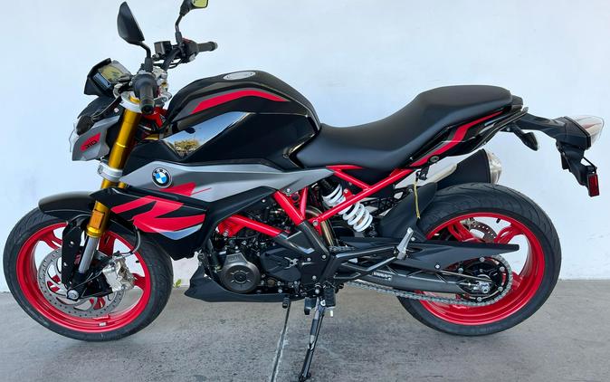 2025 BMW G 310 R