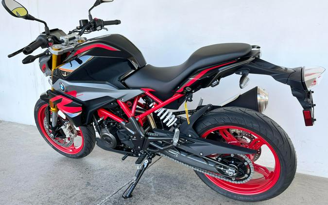 2025 BMW G 310 R