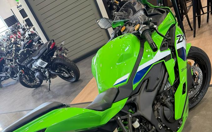 2026 Kawasaki Ninja® ZX™-4RR ABS