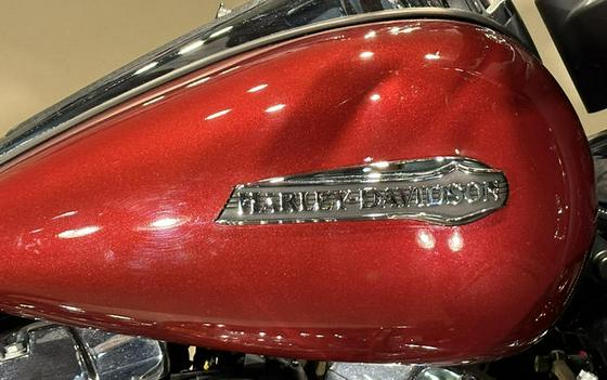 2015 Harley-Davidson® FLHTCU - Electra Glide® Ultra Classic®