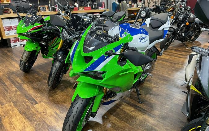 2024 Kawasaki Ninja® ZX™-6R 40th Anniversary Edition ABS