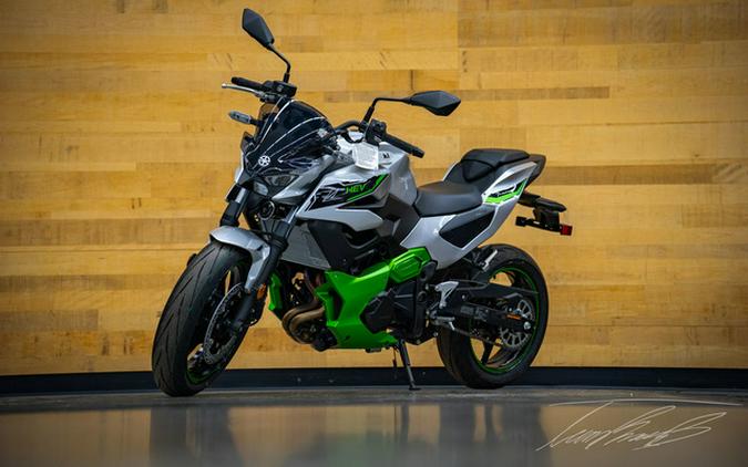 2024 Kawasaki Z7 Hybrid ABS