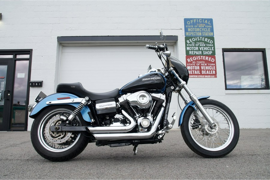 2011 Harley-Davidson® FXDC Dyna Super Glide Custom
