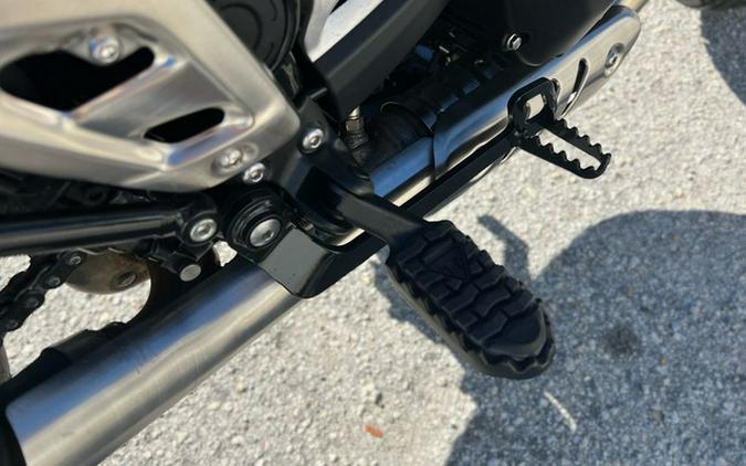 2026 Triumph Scrambler 400 X Baja Orange/Aluminium