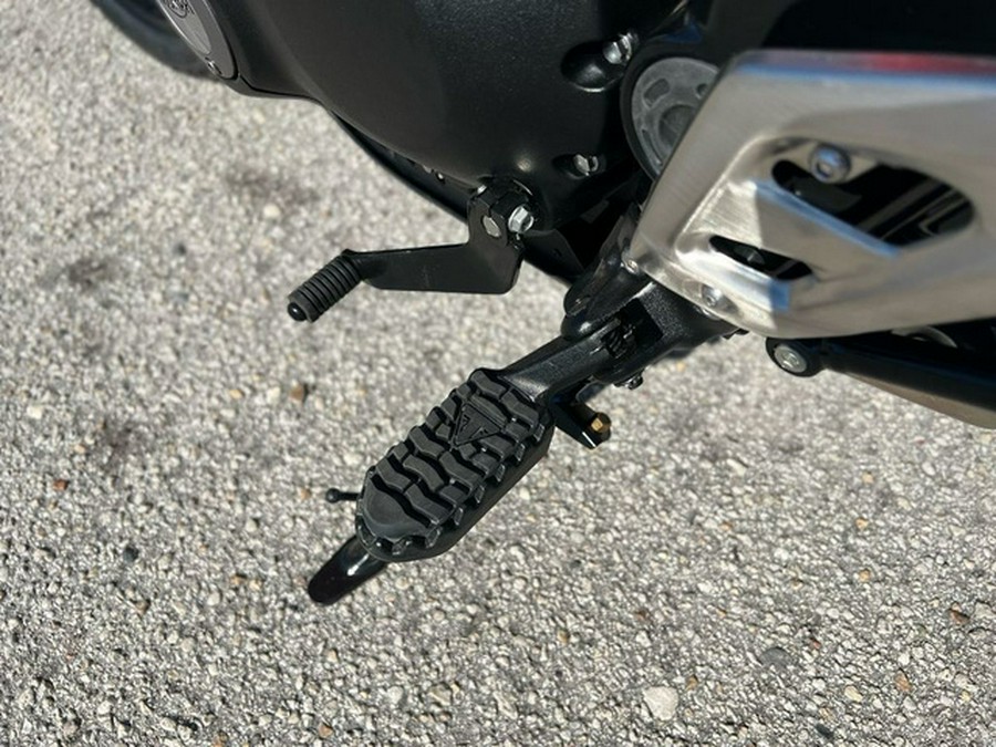 2026 Triumph Scrambler 400 X Baja Orange/Aluminium