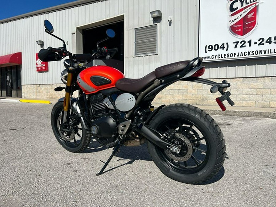 2026 Triumph Scrambler 400 X Baja Orange/Aluminium