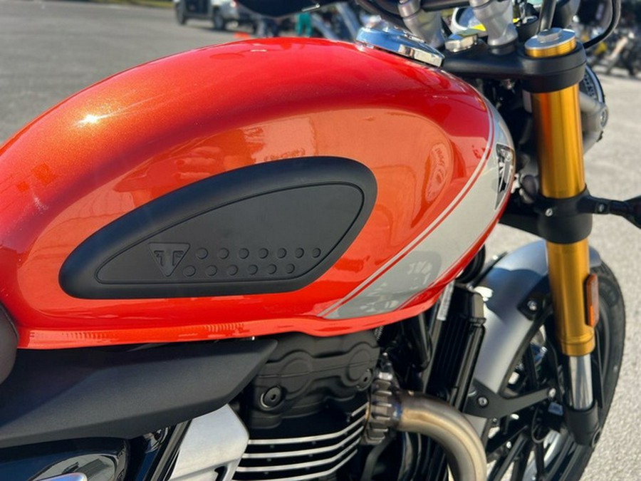2026 Triumph Scrambler 400 X Baja Orange/Aluminium
