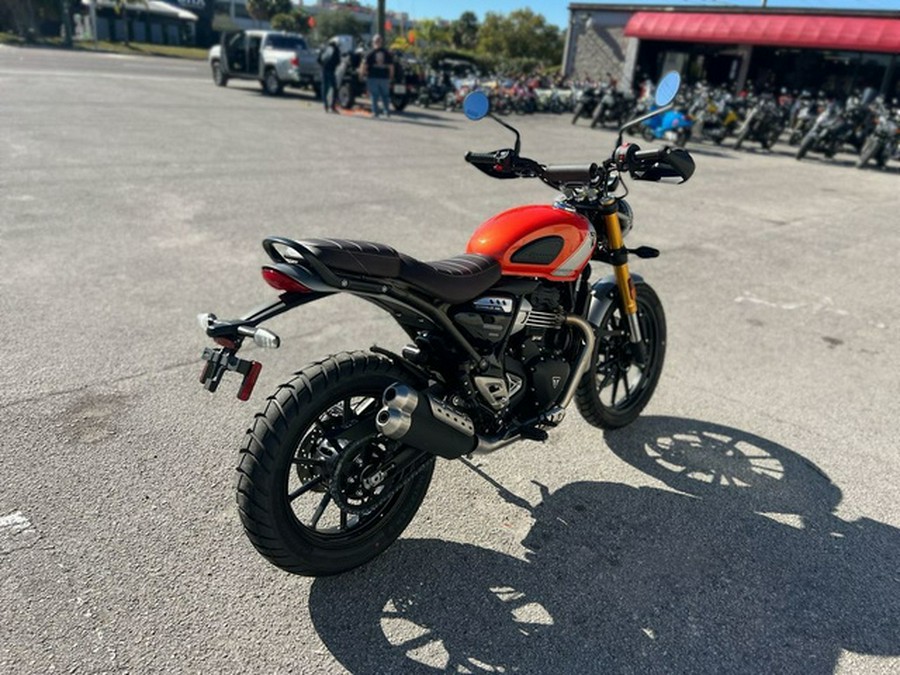 2026 Triumph Scrambler 400 X Baja Orange/Aluminium