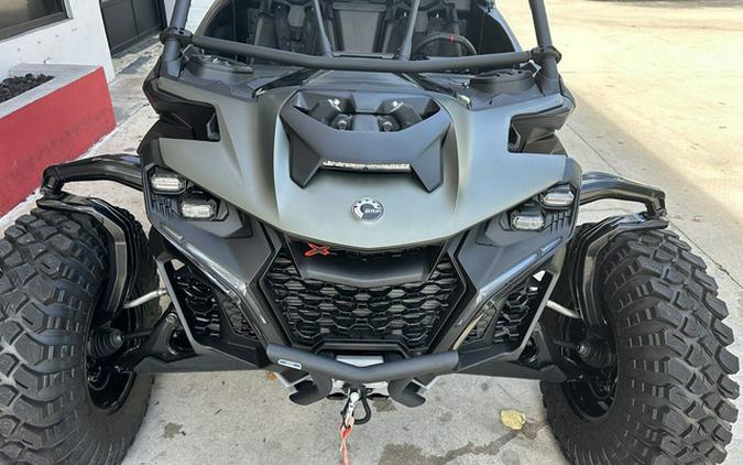 2026 Can-Am Maverick R X rc