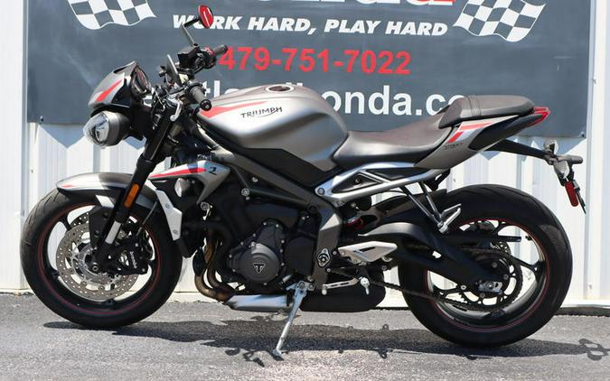 2022 Triumph Street Triple R Low Matte Silver Ice