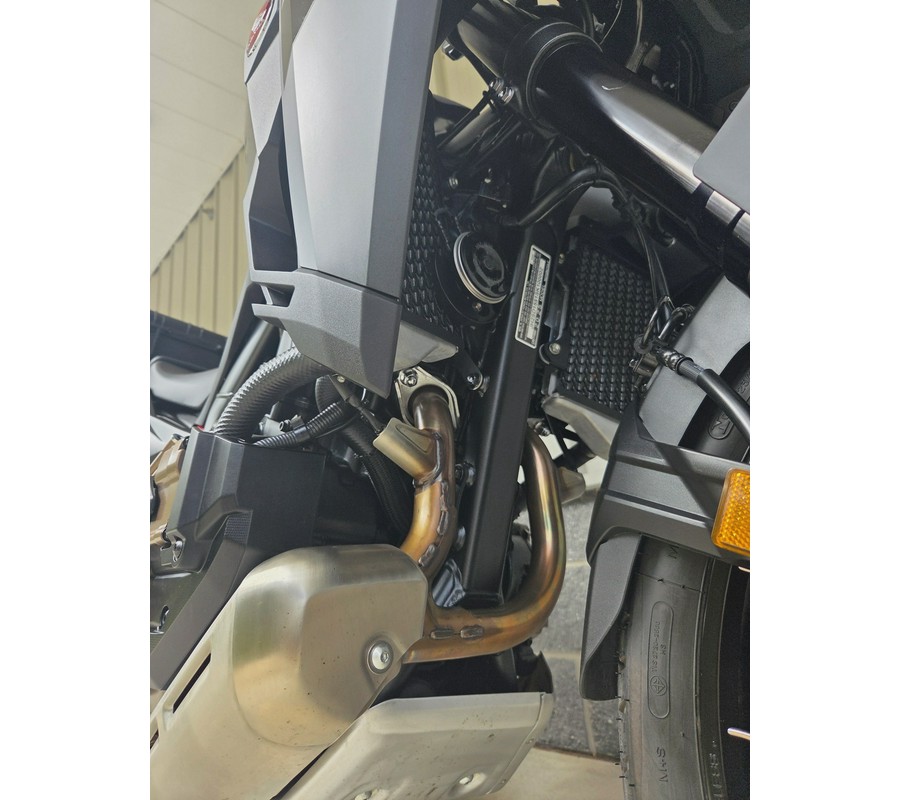 2025 HONDA AFRICA TWIN ADVENTURE SPORTS ES DCT