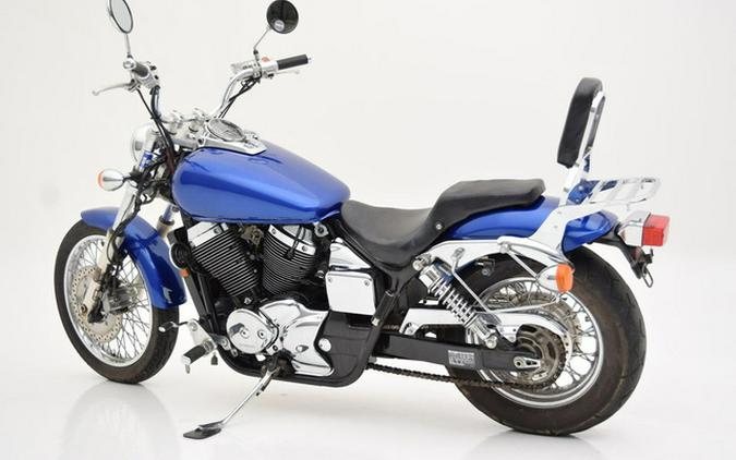 2002 Honda VT750DC2