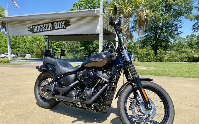 2020 Harley-Davidson Street Bob River Rock Gray