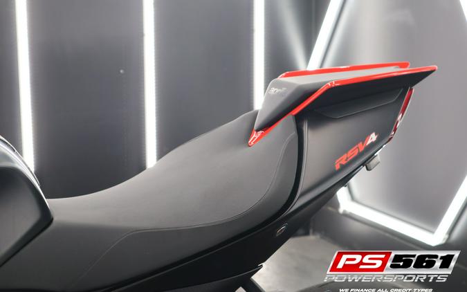 2023 Aprilia RSV4 1100