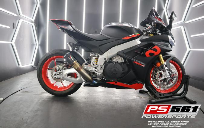2023 Aprilia RSV4 1100