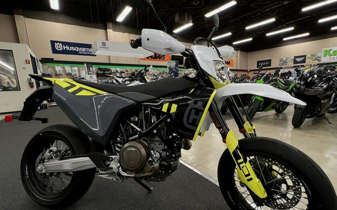 2024 Husqvarna® 701 Supermoto