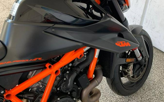 2020 KTM 1290 SUPER DUKE R