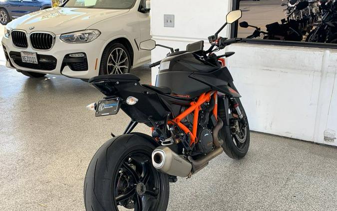 2020 KTM 1290 SUPER DUKE R