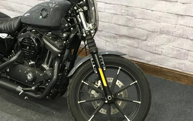 2022 Harley-Davidson Iron 883 Gunship Grey - Black Finish 883N