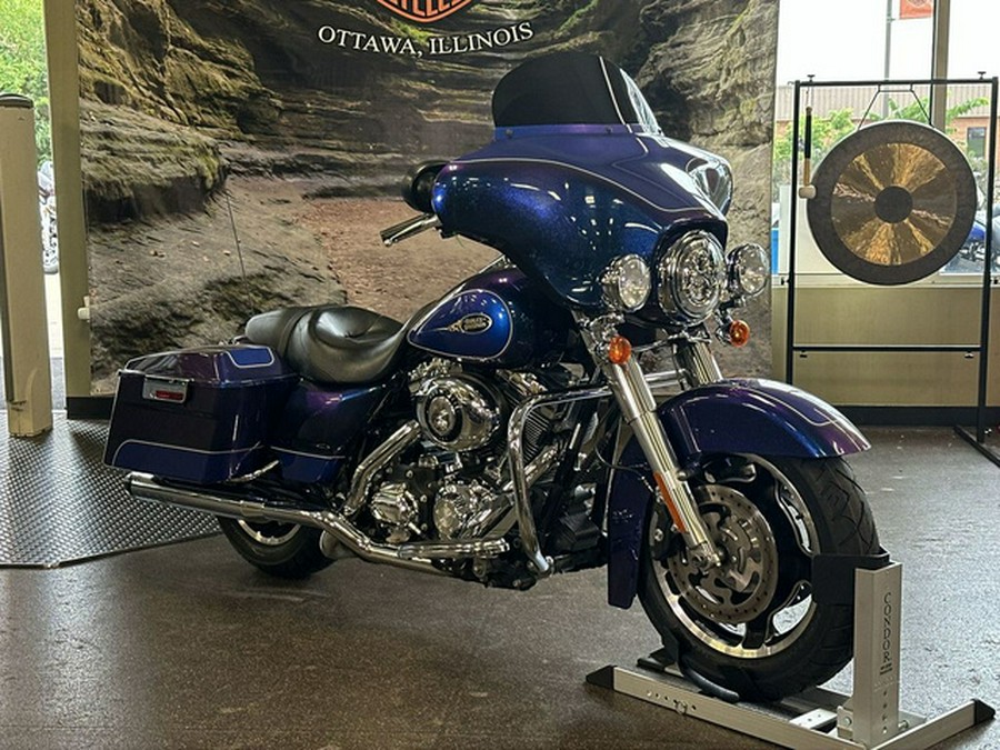 2009 Harley-Davidson Touring FLHX - Street Glide