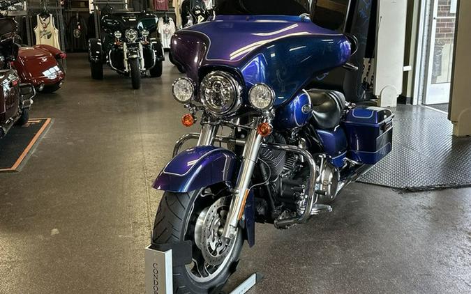 2009 Harley-Davidson Touring FLHX - Street Glide