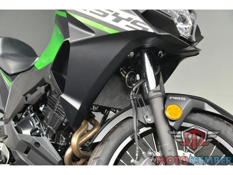 2025 Kawasaki Versys®-X 300 ABS