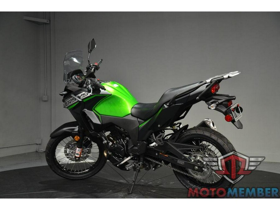 2025 Kawasaki Versys®-X 300 ABS