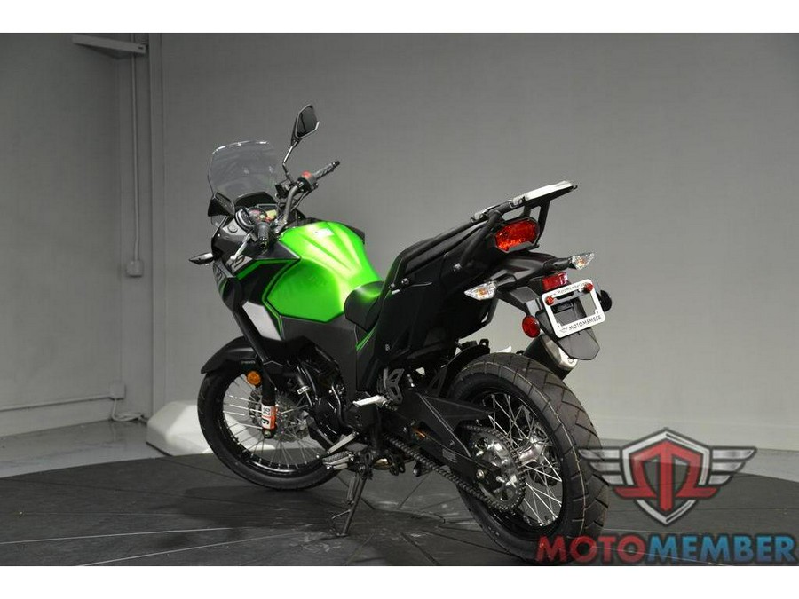 2025 Kawasaki Versys®-X 300 ABS