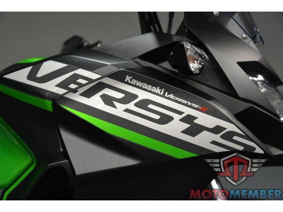 2025 Kawasaki Versys®-X 300 ABS