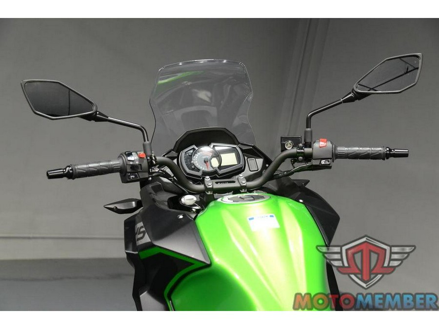 2025 Kawasaki Versys®-X 300 ABS