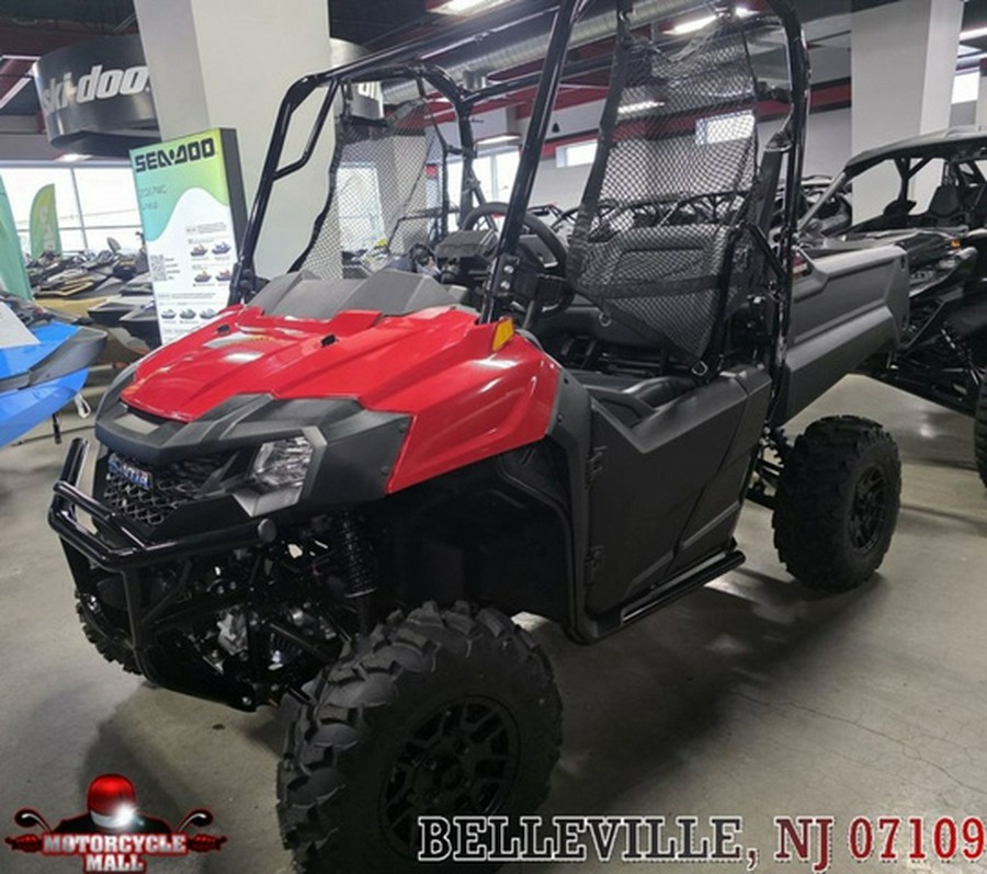 2026 Honda Pioneer 700 Deluxe