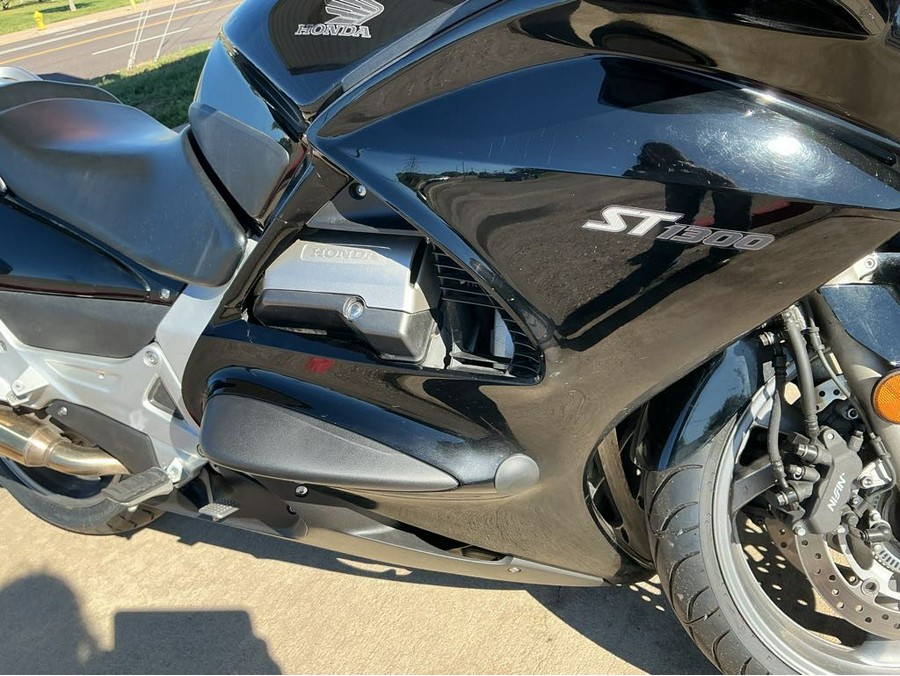 2012 ST1300 ABS - Honda
