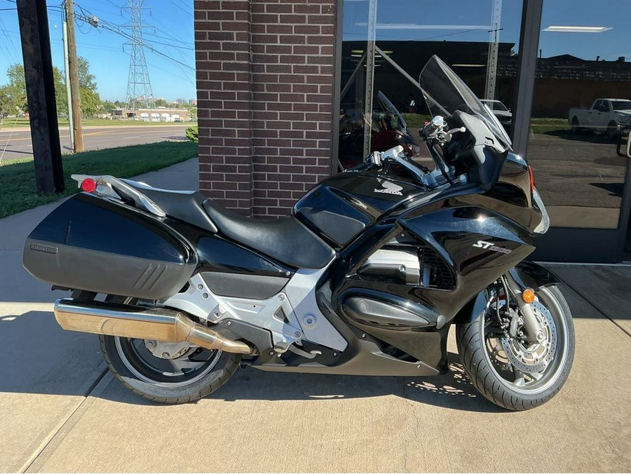 2012 ST1300 ABS - Honda